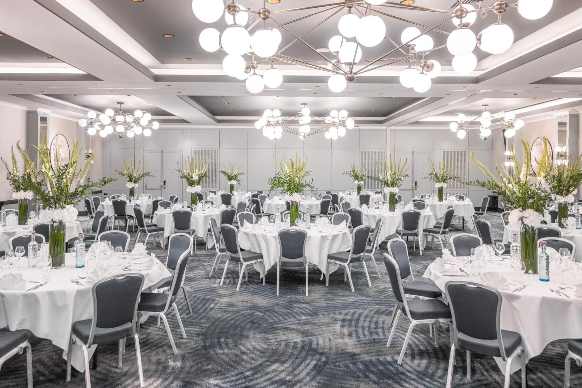 Marriott Grand Place Hotel